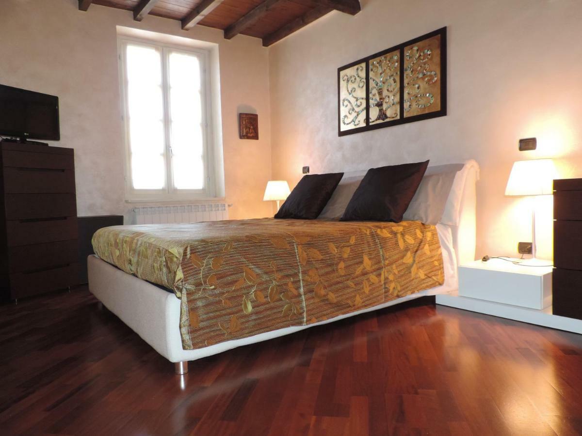 Feeling At Home - Varese Apartment Ngoại thất bức ảnh