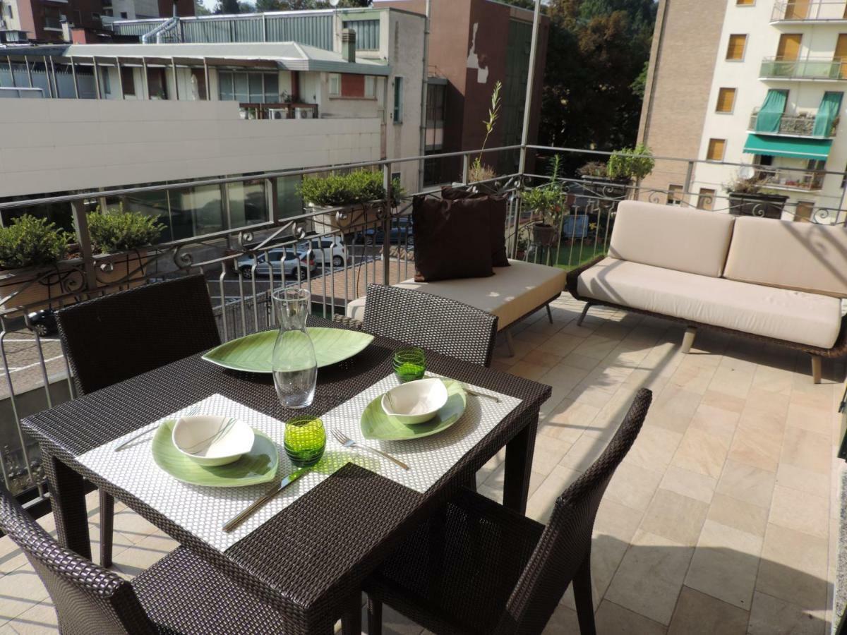 Feeling At Home - Varese Apartment Ngoại thất bức ảnh