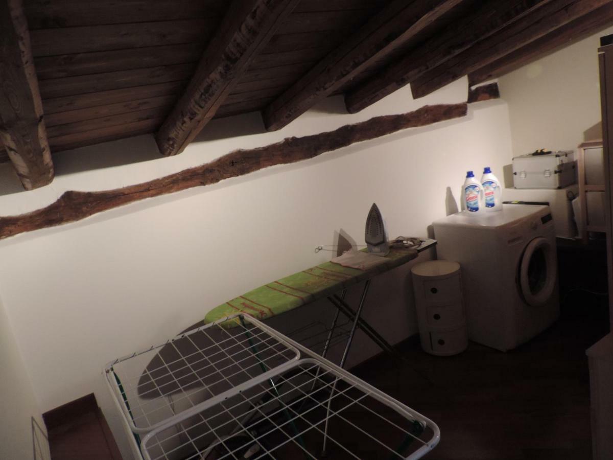 Feeling At Home - Varese Apartment Ngoại thất bức ảnh